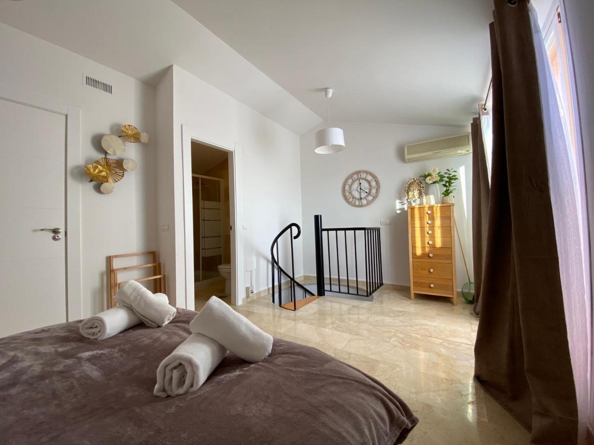 Spacious And Stylish Penthouse In Mijas El Faro Luaran gambar
