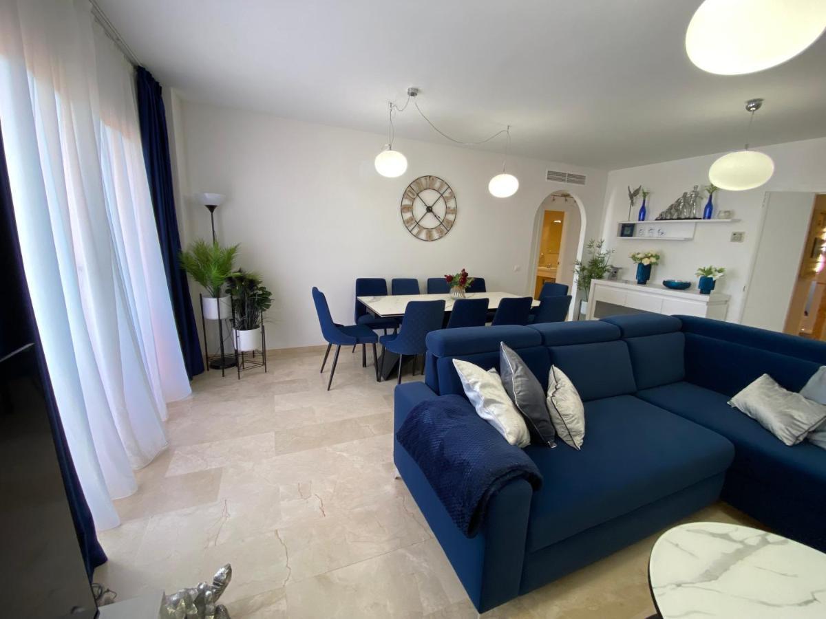 Spacious And Stylish Penthouse In Mijas El Faro Luaran gambar
