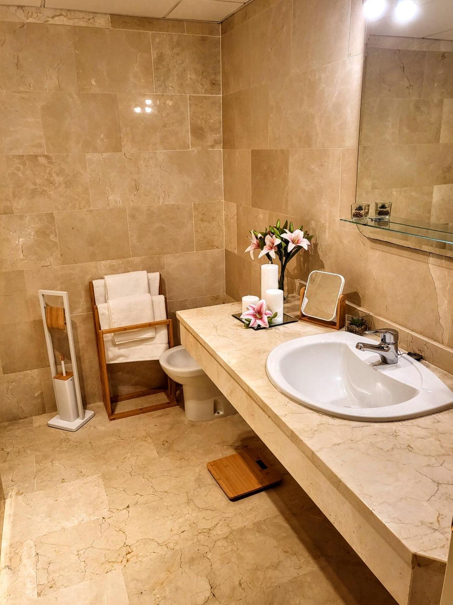 Spacious And Stylish Penthouse In Mijas El Faro Luaran gambar